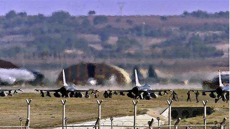Tirkiyê li Sûriyê YPG dike armanc:160 kes kuştî hene