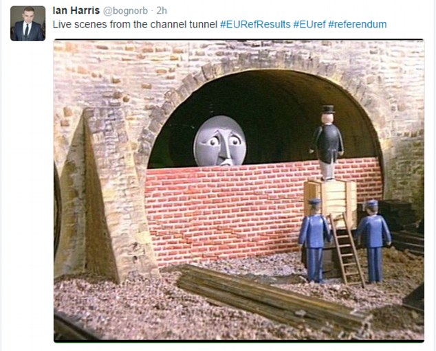 بالصور.. بريطانيون بعد طلاق اوروبا: حرائق في لندن