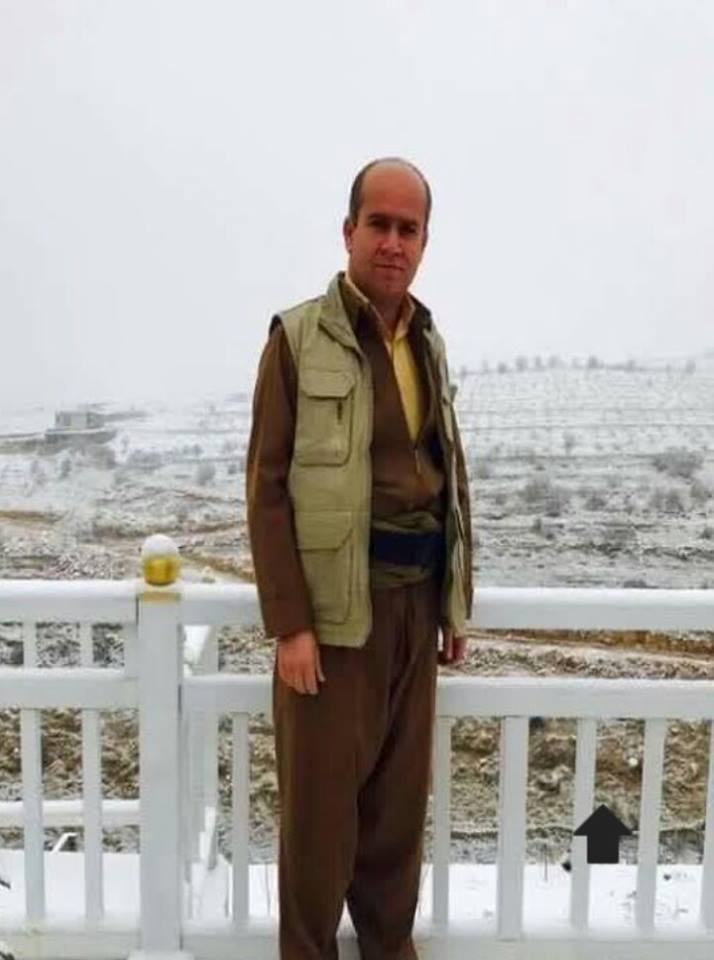 پەكەكە پێشمەرگەیەك دەستگیر دەكات