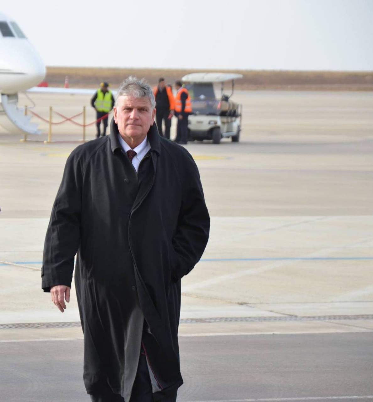 Franklin Graham arrives at Erbil International Airport, Erbil, Kurdistan Region, Iraq, January 11, 2017. (Photo: Kurdistan24)