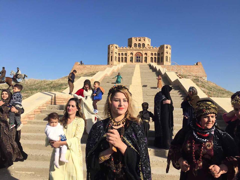 بە وێنە...ئاھەنگی ھاوسەرگیری كۆنی كوردەواری زیندوو دەكرێتەوە 