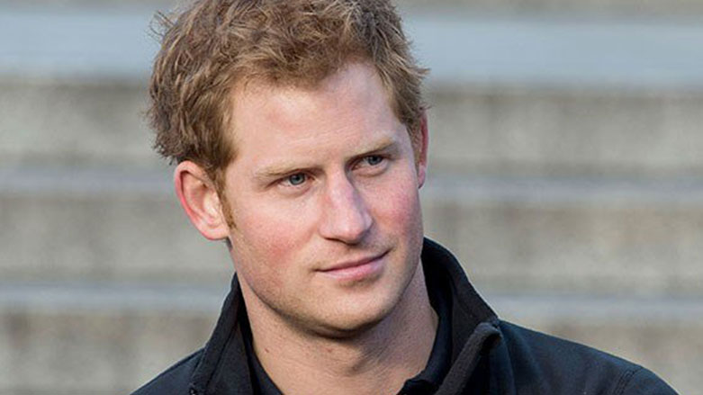 هاري مع معالجة اكتئاب الجنود  بـ"الكوميديا السوداء"