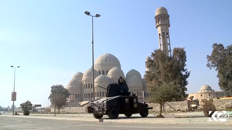 العبادي يفتح تحقيقا بانتهاكات معركة الموصل ويوجه قادته بالتصدي للمسيئين