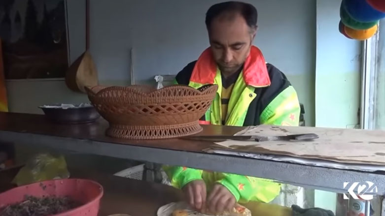 يقدم مطعم ترامب للفلافل وجباته باسعار مناسبة للزبائن - تصوير: كوردستان24 - كوباني