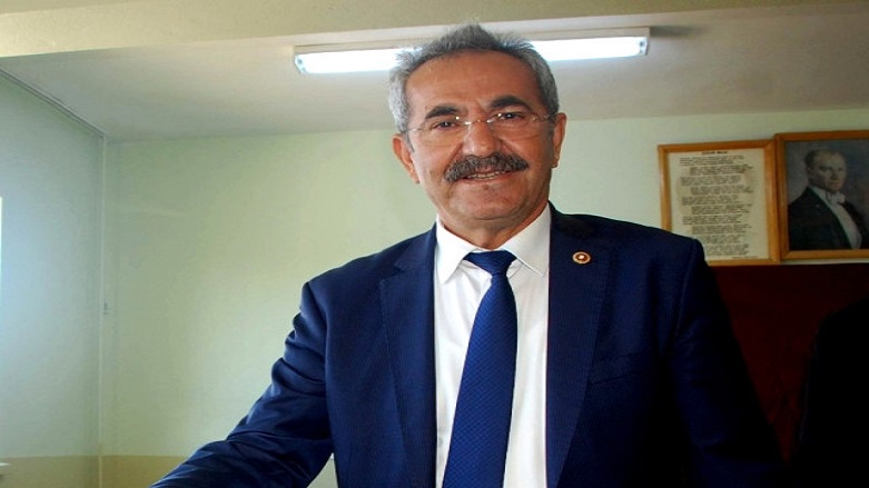 Parlementerekî HDPê hate binçavkirin 