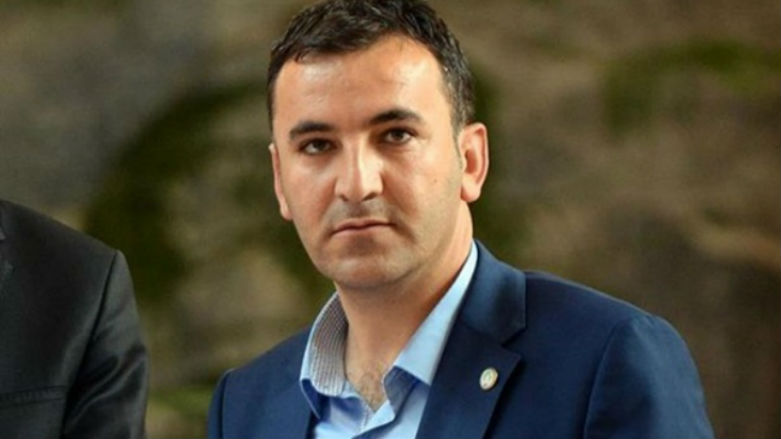 Turkey releases pro-Kurdish lawmaker