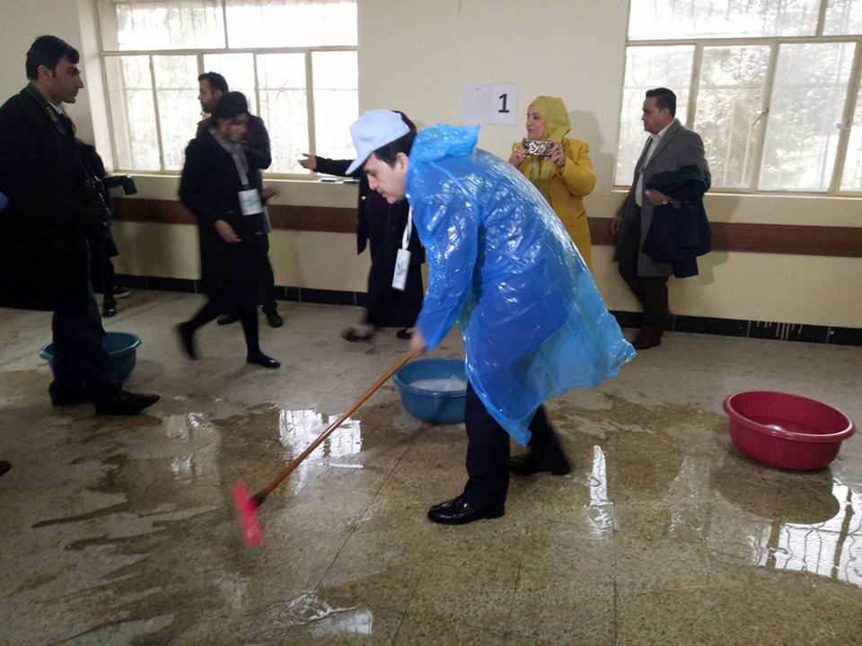 بە وێنە.. وەزارەتی پەروەردە ھەڵمەتی پاككردنەوەی قوتابخانەكانی دەستپێكرد