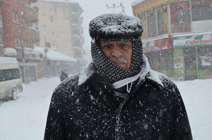 بەفر ژیان لەم ناوچەی كوردستان دەوەستێنێت