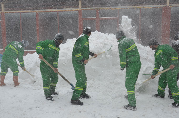 بەفر ژیان لەم ناوچەی كوردستان دەوەستێنێت