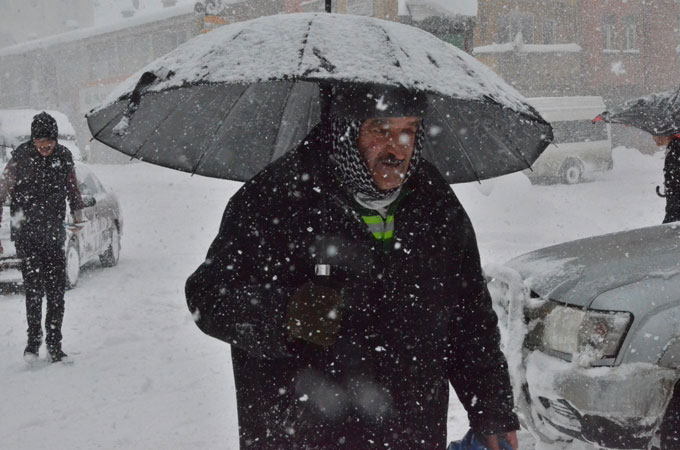 بەفر ژیان لەم ناوچەی كوردستان دەوەستێنێت