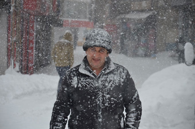 بەفر ژیان لەم ناوچەی كوردستان دەوەستێنێت