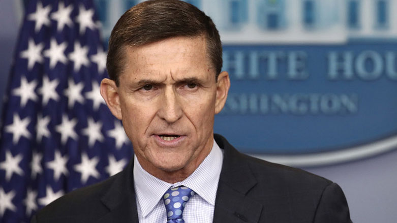 مستشار ترامب للأمن القومي يستقيل بعد فضيحة اتصالات مع روسيا