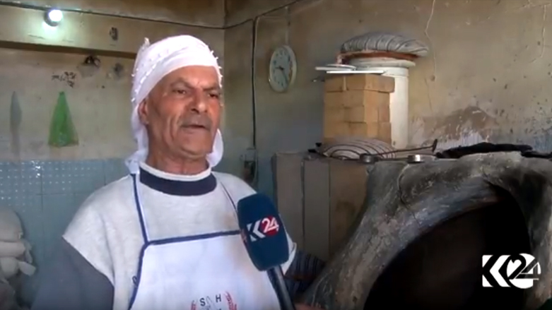 ھاووڵاتیەك 40 ساڵە نانەوایی دەكات
