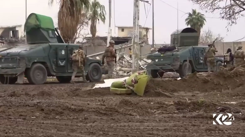 العراق يعلن الاعتماد على "الثوار" خلال تقدم قواته في الجيب الحصين لداعش