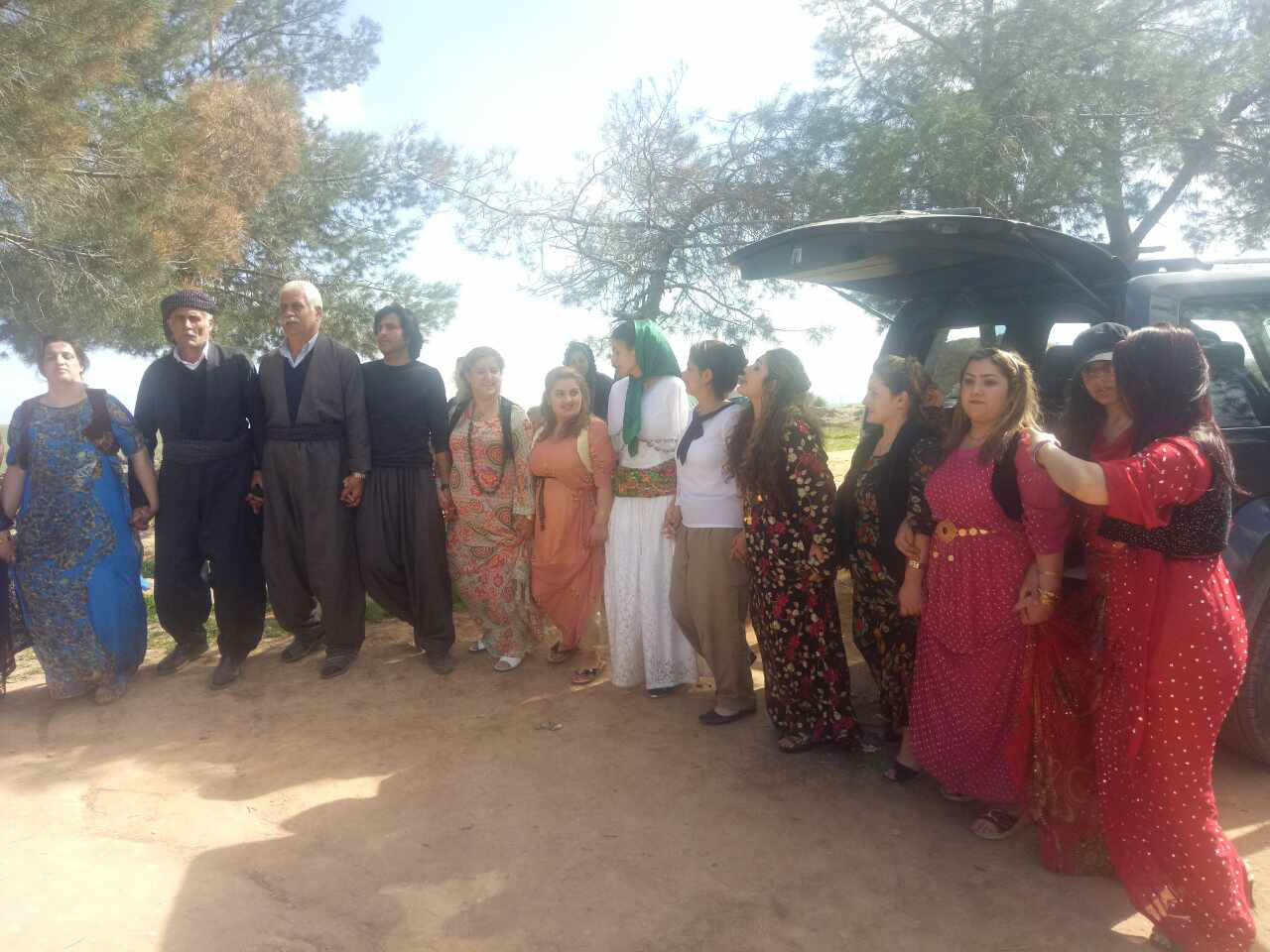 سیزدە بەدەری کوردانی رۆژهەڵات