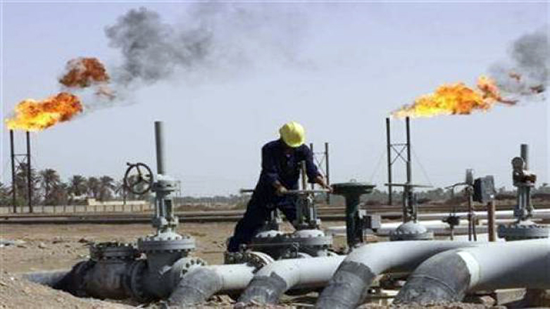 عێراق بڕی یەك ملیۆن بەرمیل نەوت ھەناردەی میسر دەكات