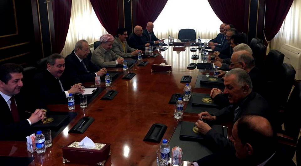 كۆبوونەوەی مەكتەبی سیاسی پارتی و یەكێتی بە سەرۆكایەتی بارزانی دەستیپێكرد