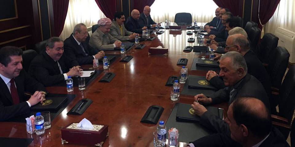 كۆبوونەوەی مەكتەبی سیاسی پارتی و یەكێتی بە سەرۆكایەتی بارزانی دەستیپێكرد