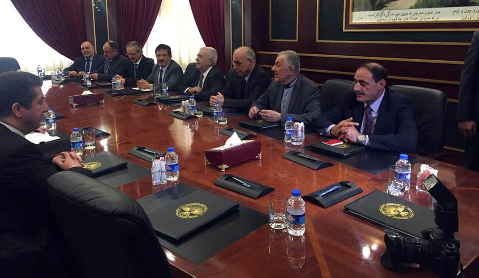 كۆبوونەوەی مەكتەبی سیاسی پارتی و یەكێتی بە سەرۆكایەتی بارزانی دەستیپێكرد