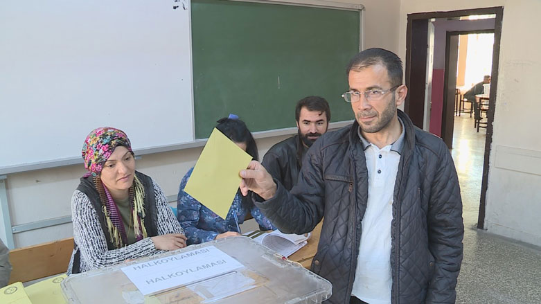 Li Bakur dengdayîn dest pê kir 