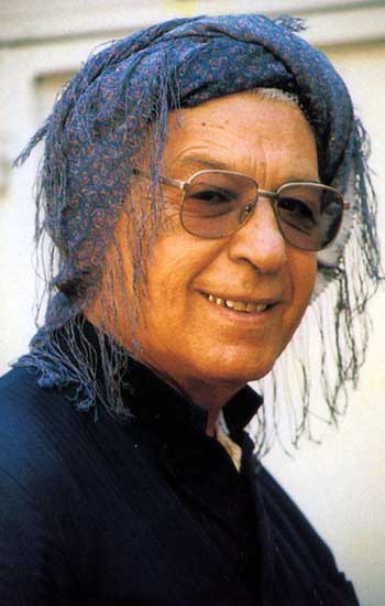 محمد، فرزند سعید، فرزند علی، در سال ۱۳۰۴ خورشیدی در شهر مهاباد زاده شد. روان‌شاد سعید ماملی، پدر محمد، از خوش‌صدایان معاصرِ وفایی، شاعر و عارف مهابادی بوده و بیشتر اشعار وفایی را با صدای دلنشین خود خوانده‌است. محمد ماملی در سال ۱۳۱۷ خورشیدی نخستین آهنگ خود را اجرا کرد و تا سال ۱۳۷۱، با ۵۴ سال سابقهٔ هنری، بیش از ۳۰۰ ترانه اجرا کرد.   ماملی در سال ۱۳۷۶ به بیماری فراموشی (آلزایمر) مبتلا شد و در سال ۱۳۷۷ درگذشت. او در مقبرةالشعرای مهاباد با حضور جمعیت زیادی هوادارانش، در کنار آرامگاه  شاعران کرد 