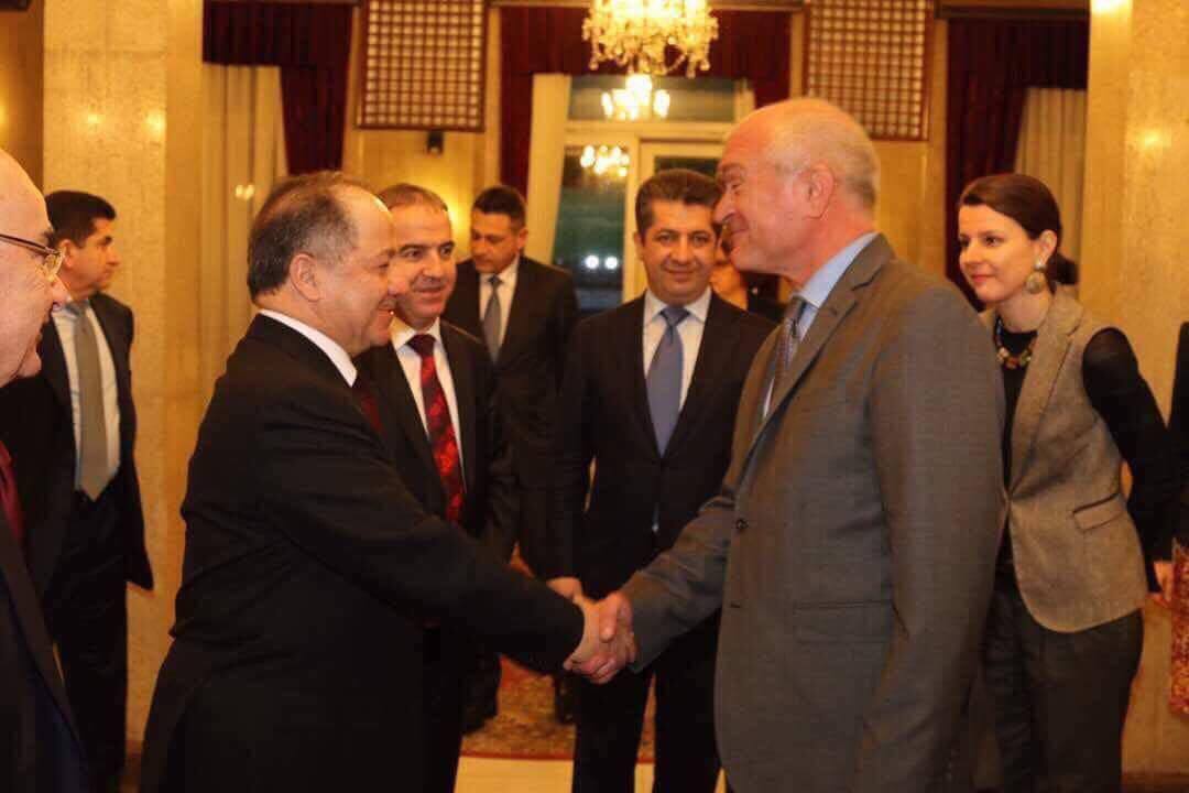 بارزانی در دیدار با نخست وزیر بلغارستان: نیروهای پیشمرگه با خون خود افسانه داعش را شکستند