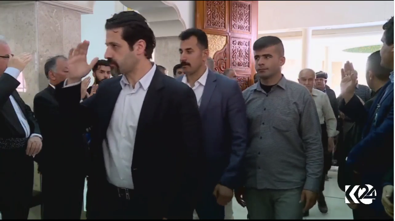 KRG Deputy Prime Minister Qubad Talabani attending Nawshirwan Mustafa's funeral.