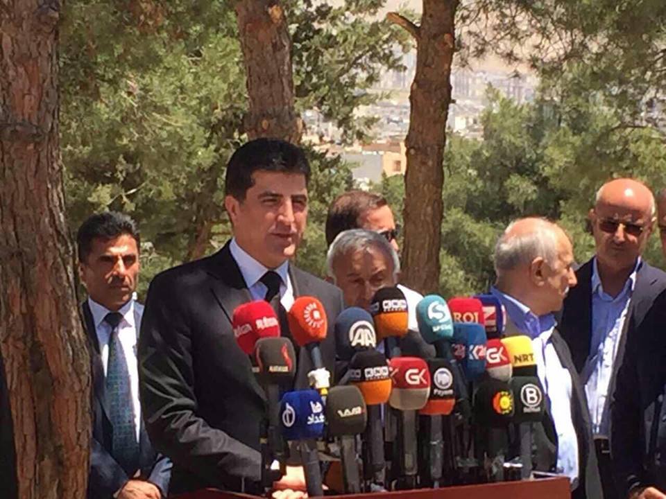 نێچیرڤان بارزانی: زۆر كاری ھاوبەشمان لەگەڵ نەوشیروان مستەفا ئەنجامداوە