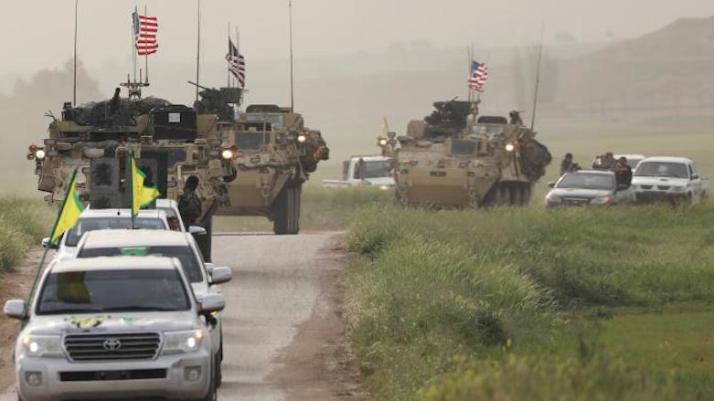 Kurdish YPG heads a convoy of US military vehicles in the town of Darbasiya next to the Turkish border, Syrian Kurdistan, April 28, 2017. (Photo: Reuters)