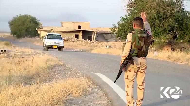 دو عضو مسلح داعش خود را تسلیم نیروهای پیشمرگە کردند