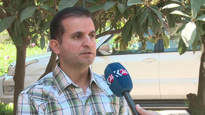 بیستون عمر استاد دانشگاه