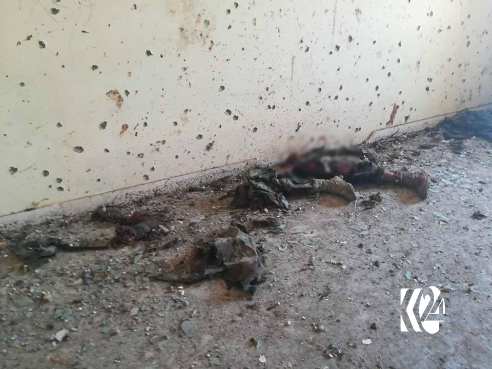 بە ڤیدیۆ... پێشمەرگە چەكدارانی داعشی لێرە گەمارۆدا