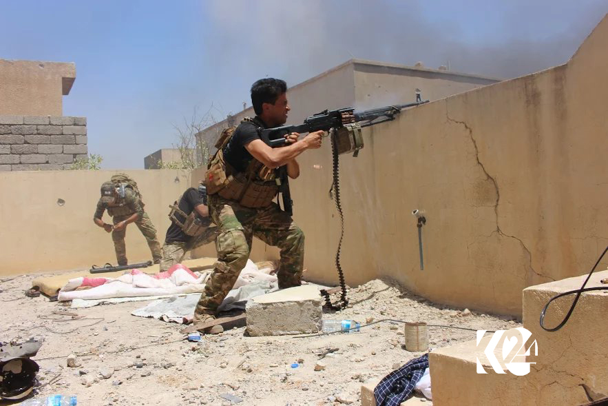 بە وێنە... شەڕ و وێرانكاری گەڕەكێكی مووسڵ