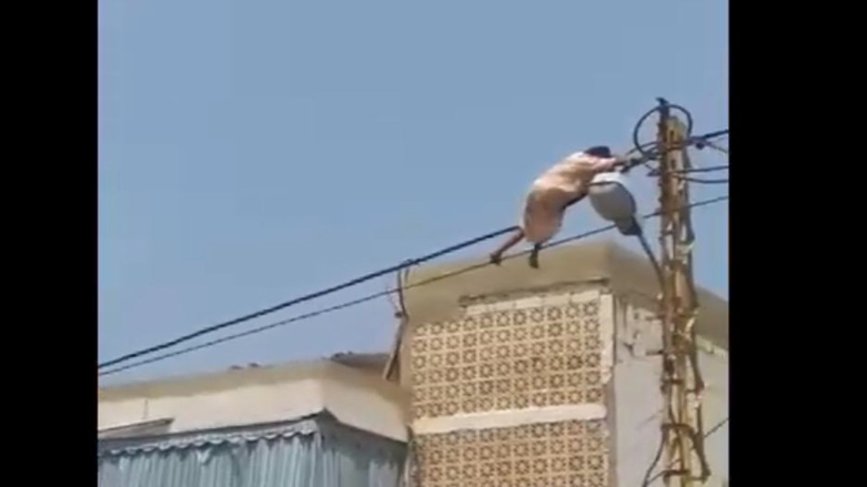 كرێكارێكی ئه‌سیوپی به‌هۆی ژنه‌ خاوه‌ن كاره‌كه‌ی هه‌وڵی خۆكوشتن ده‌دات