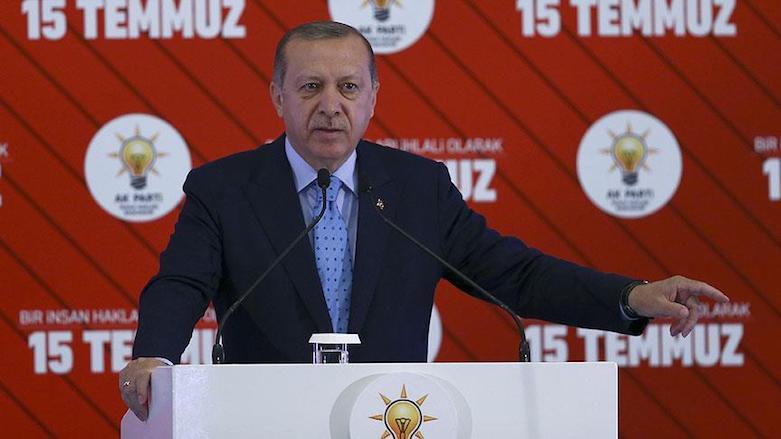 Erdogan speaks to an Ankara audience commemorating the first anniversary of a military coup attempt against his rule last year on July 15, Ankara, Turkey, July 14, 2017. (Photo: AA)