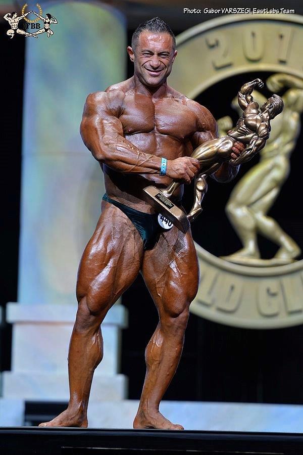 Ahmed Fauzi during his 2017 Amatuer Arnold Classic 100-kilogram category victory. (Photo: Gabor Varszegi)
