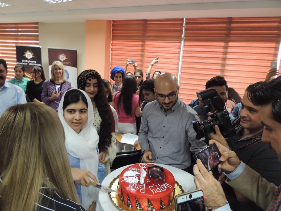 Malala joined a girls empowerment session in Erbil and celeberated her birthday among Kurdish college and high school students. (Photo: Global Shapers Erbil Hub)