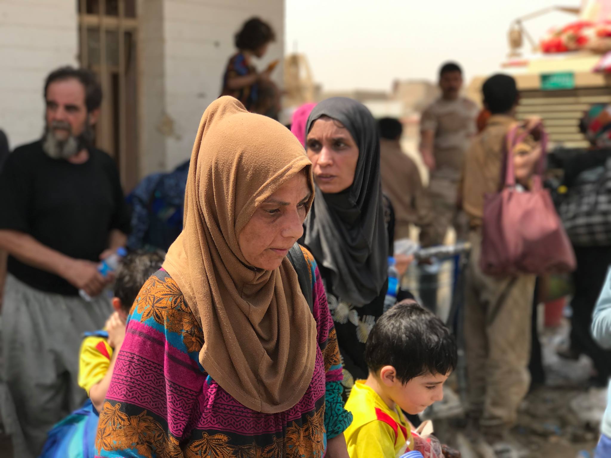 Civilians flee from the Islamic State (IS) controlled areas in the west of Mosul, northern Iraq. (Photo: Kurdistan24 / Zerdasht Hame)
