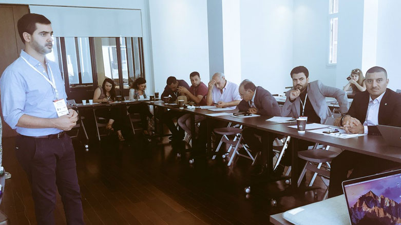 ضمت الورشة عددا من مديري تحرير الصحف والمواقع العراقية والكوردية - صورة من سكايز