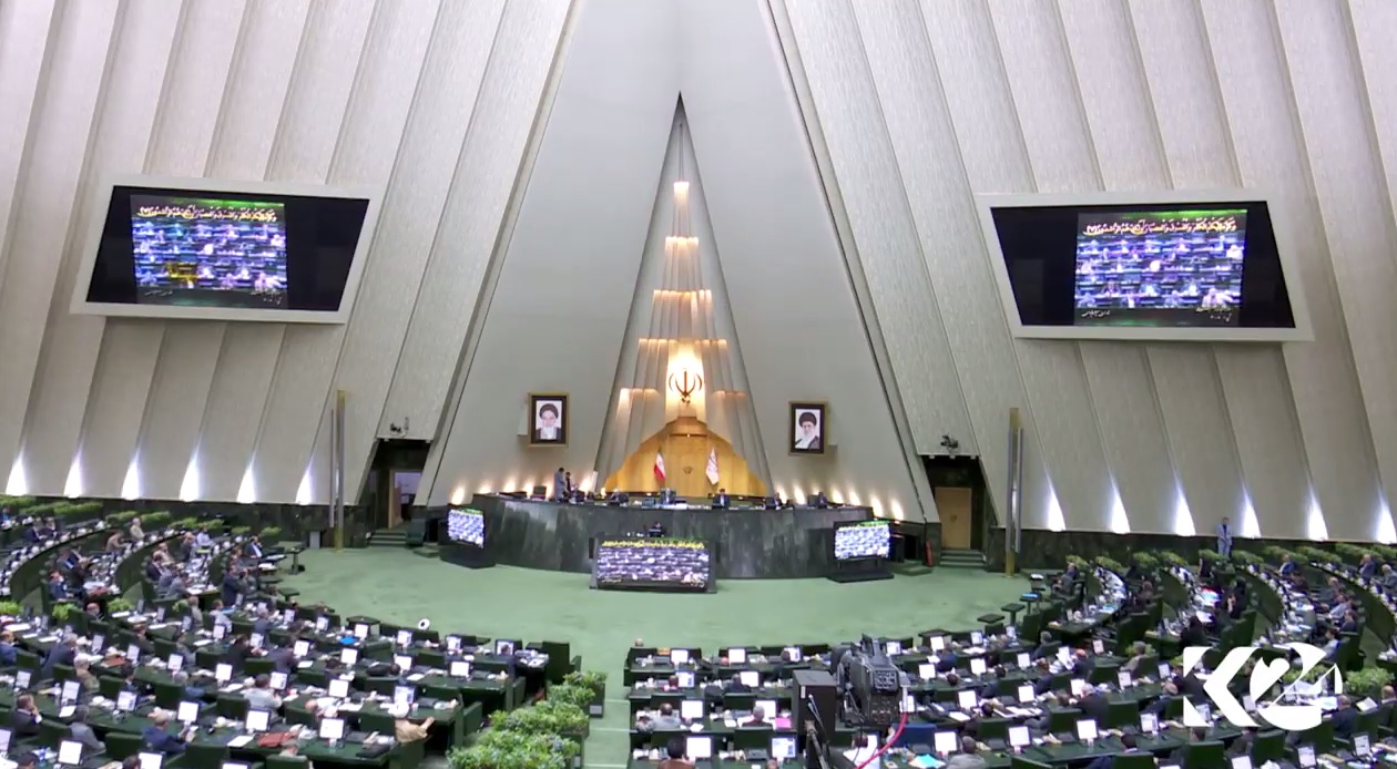ئێران به‌ ياسايه‌كى نوێ وه‌ڵامى سزاكانى ئه‌مريكاى دايه‌وه‌