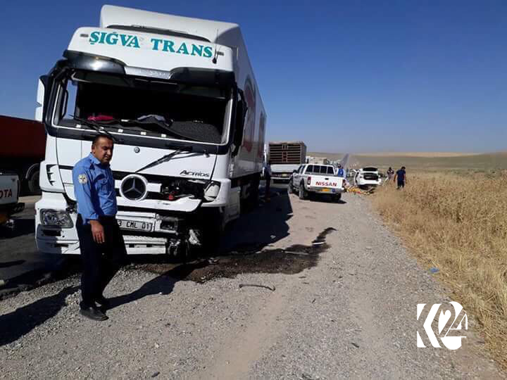 لە رووداوێکی ھاتووچۆدا پێنج کەس گیانيان لەدەستدا  