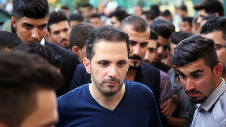 لە كۆڕەكەی شاسوار عەبدواحید ھێرش دەكرێتەسەر پشتیوانانی سەربەخۆیی كوردستان