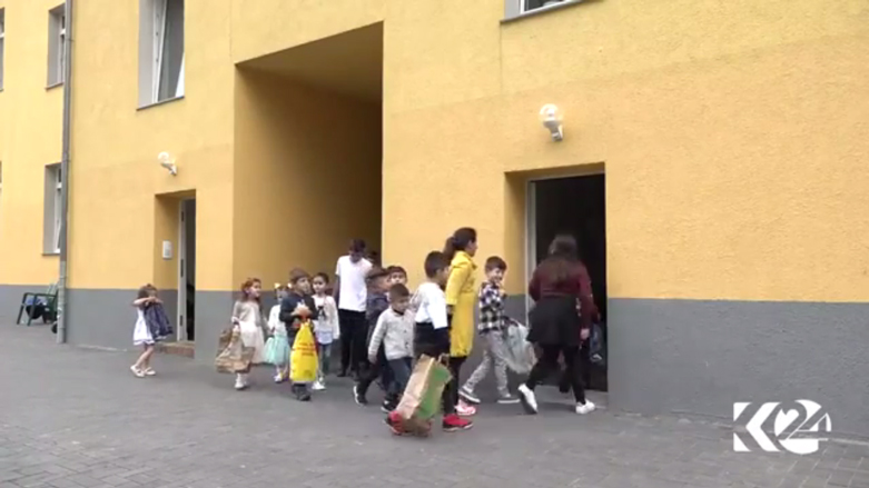 بالصور.. كورد روج آفا يحيون تقاليد 