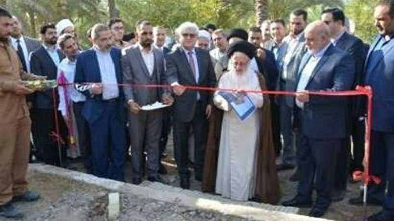 ممثل الولي الفقيه في العراق والسفير الايراني من ضمن المشاركين في وضع حجر الاساس