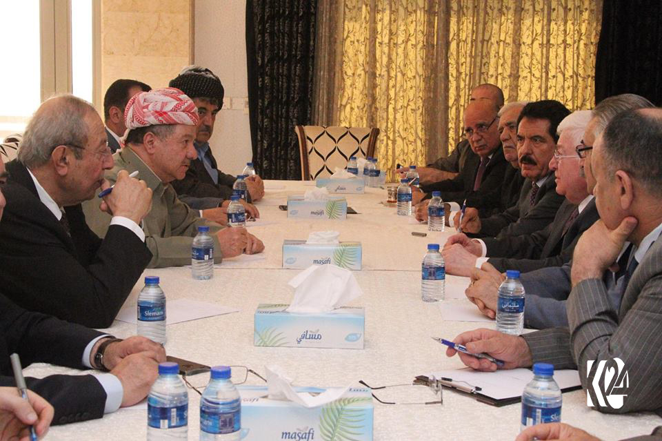 بارزانی لەگەڵ سەركردایەتی یەكێتی لە كۆبوونەوەدایە