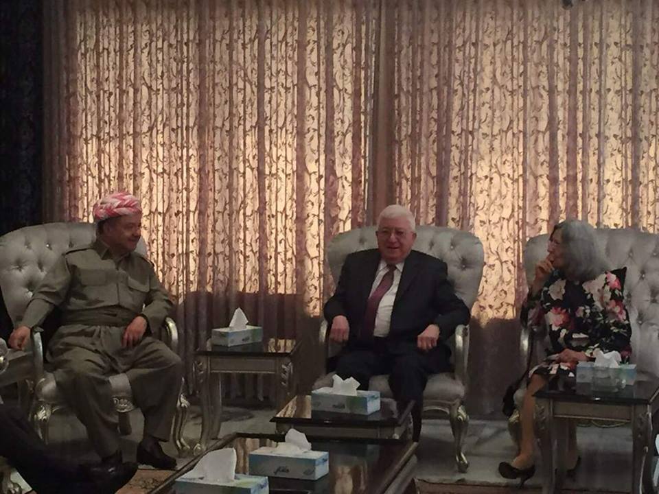 بارزانی لەگەڵ سەركردایەتی یەكێتی لە كۆبوونەوەدایە