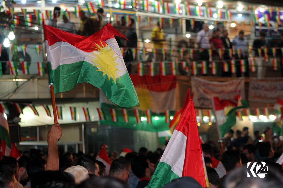 بە وێنە... كەرنەڤاڵی بەڵێ بۆ ریفراندۆم لە ھەولێر