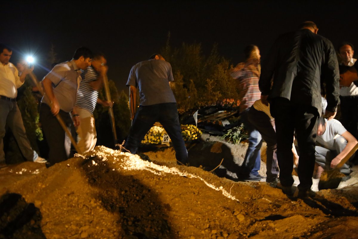 The family after the assault decided to exhume Tugluk's body from the grave to transport it to their home province of Dersim. (Photo: HDP)