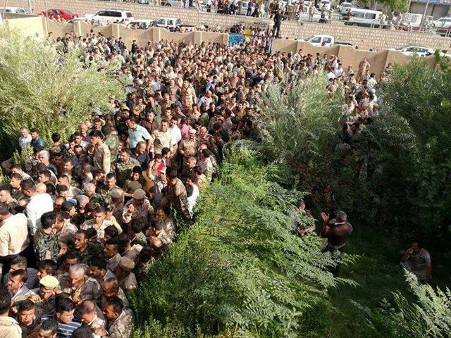 بالصور.. استفتاء كوردستان يشهد ذروته