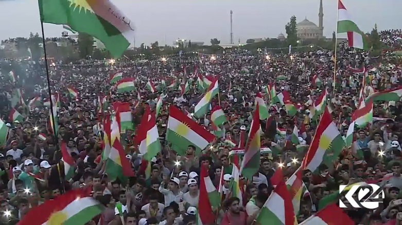 بالصور.. الكورد يواصلون إحياء الاحتفالات الداعمة للاستقلال